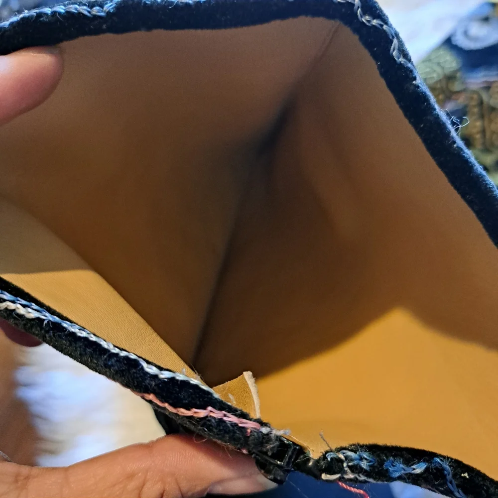 Suzani embroidered boots - Picture 6 of 6